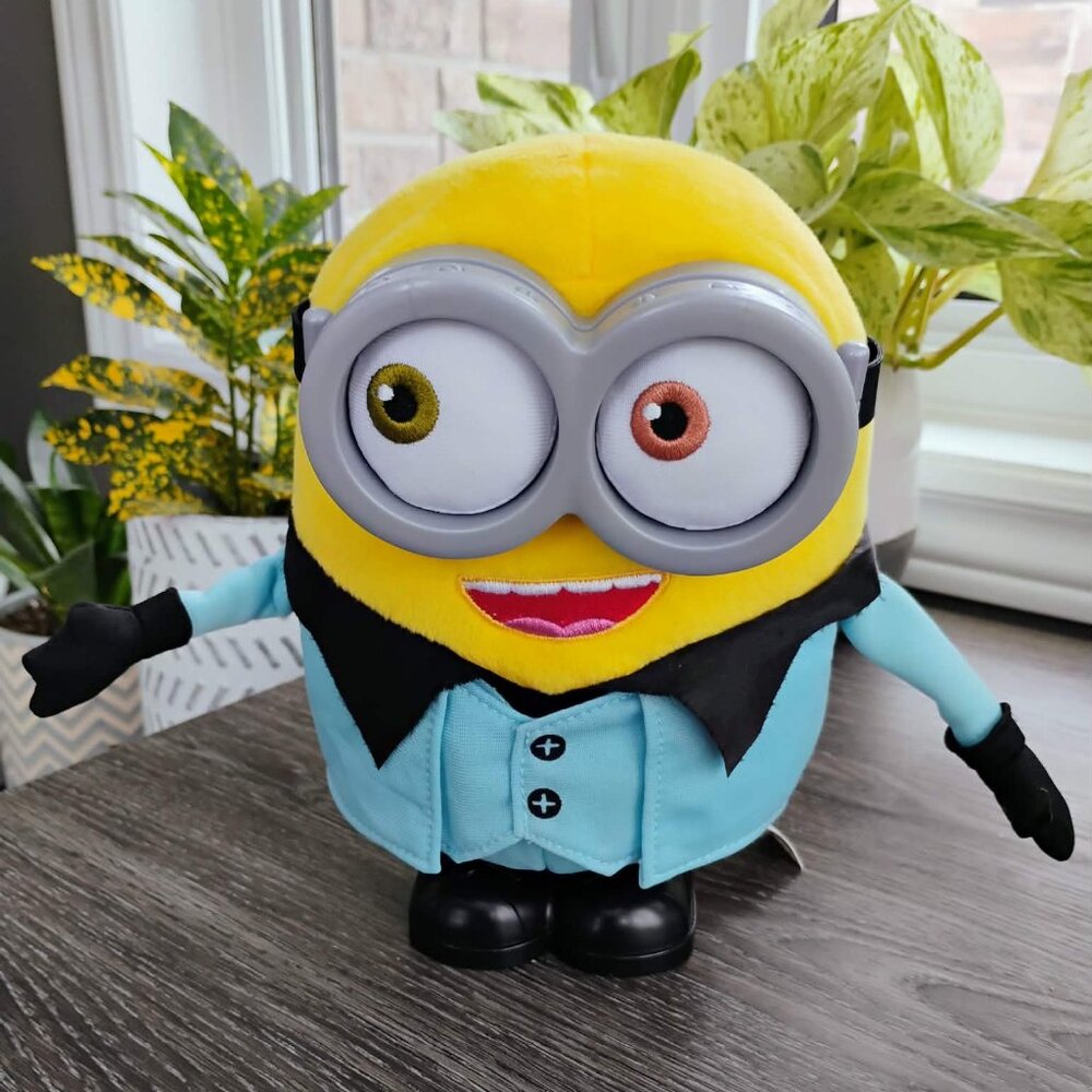 Minions "The Rise of the Gru" Disco Dancing Bob Animated Plush